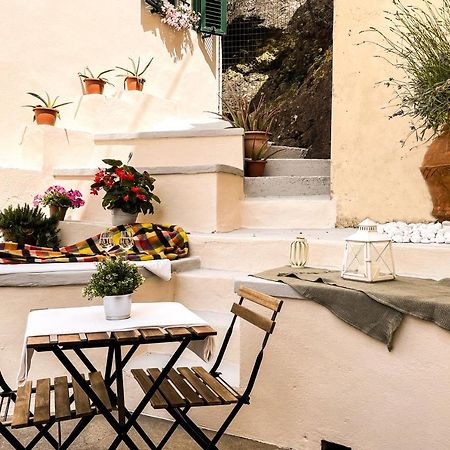 Casa Storica Con Terrazzo Villa คาสเตลลินา มาริตติมา ภายนอก รูปภาพ