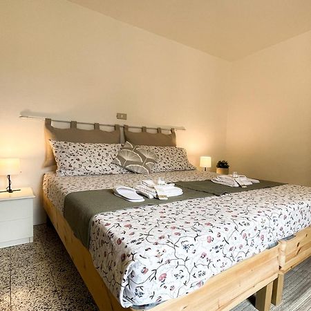 Casa Storica Con Terrazzo Villa คาสเตลลินา มาริตติมา ภายนอก รูปภาพ