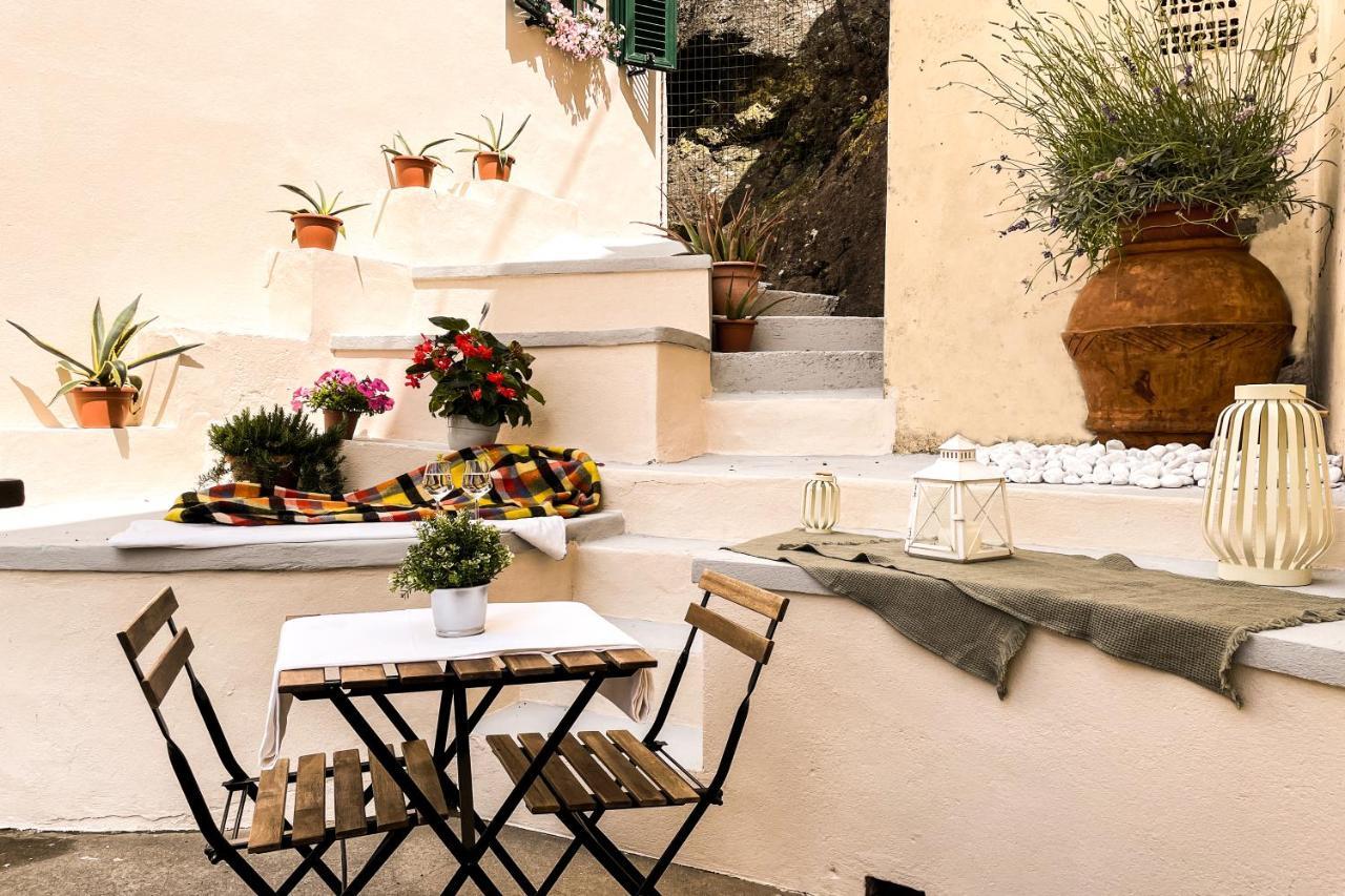 Casa Storica Con Terrazzo Villa คาสเตลลินา มาริตติมา ภายนอก รูปภาพ