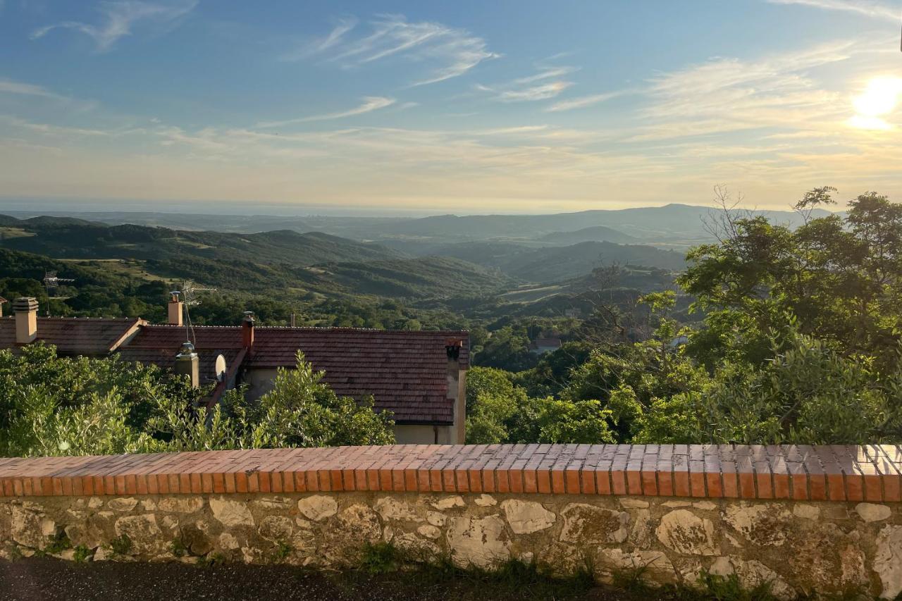 Casa Storica Con Terrazzo Villa คาสเตลลินา มาริตติมา ภายนอก รูปภาพ